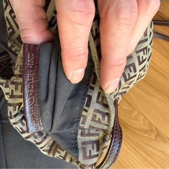 Fendi 2006 Zucchino monogram baguette crossbody bag - Picture 14 of 16